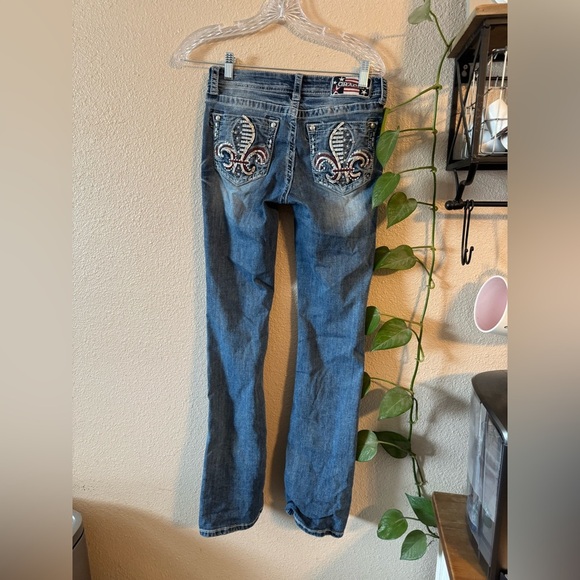 Grace in LA jeans - Picture 4 of 6